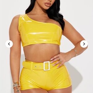 NWT Pineapple Beverage Babe Yellow Fanta Costume Size L/XL